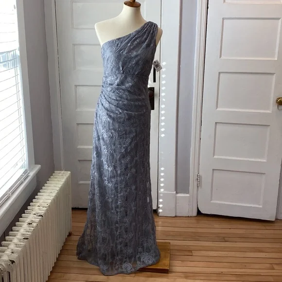 david meister dress Size 4 – Karen's Kloset 9/11/26 Price DAVID MEISTER Strapless Cocktail Dress